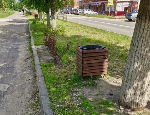 Новые вазоны в Юже остались без цветов